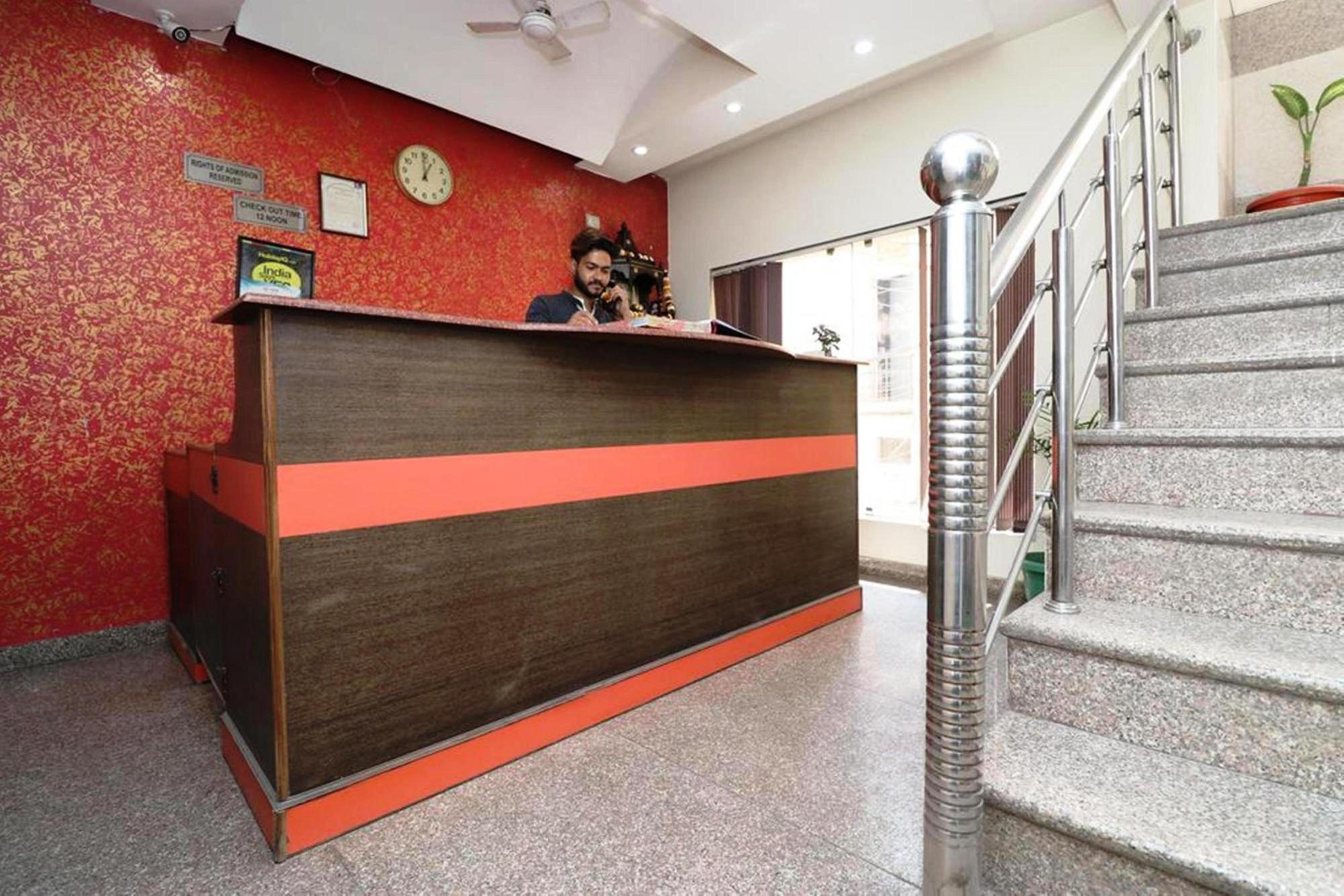 Airport Hotel Mayank Residency Nova Deli Exterior foto