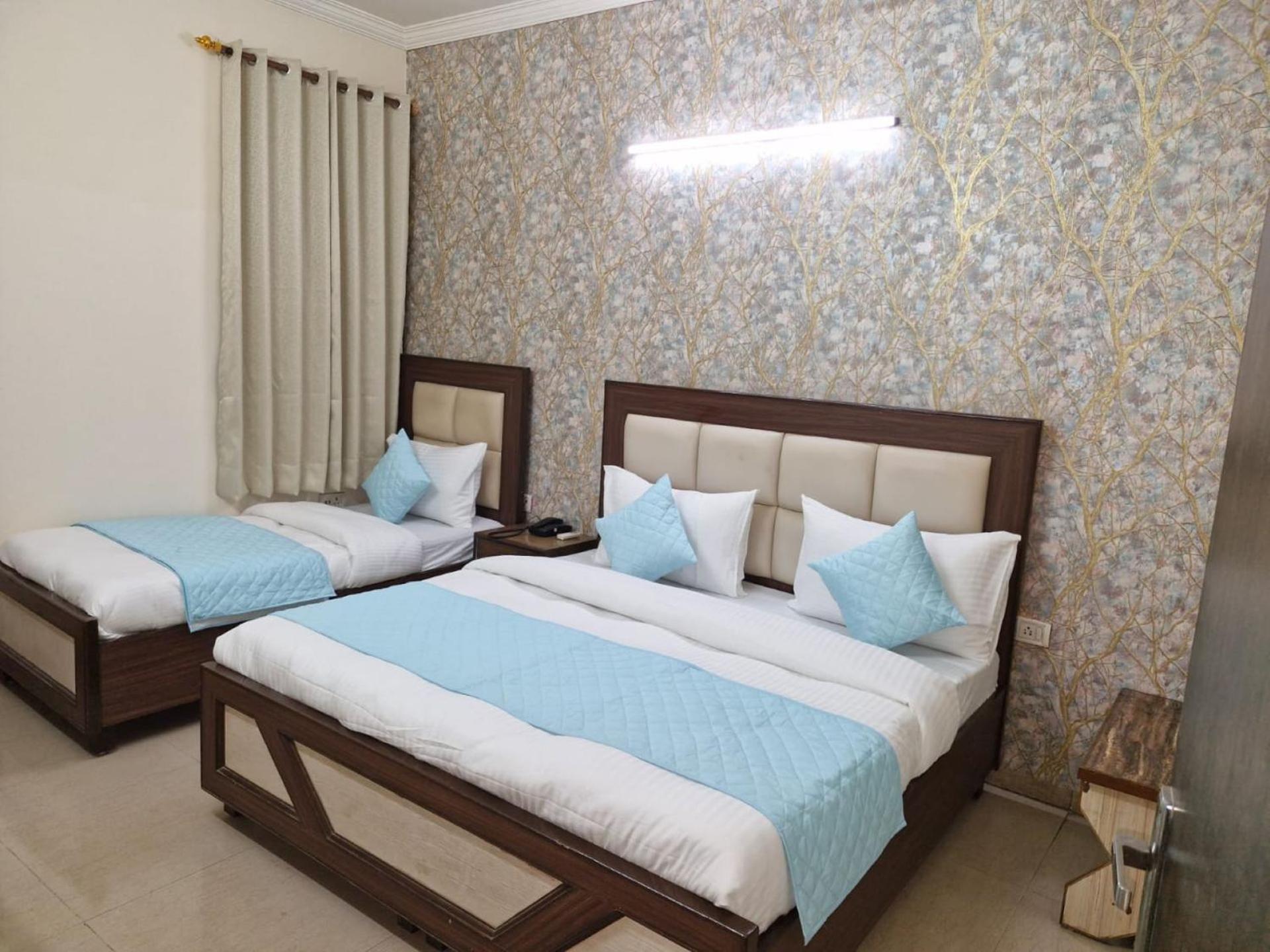 Airport Hotel Mayank Residency Nova Deli Exterior foto