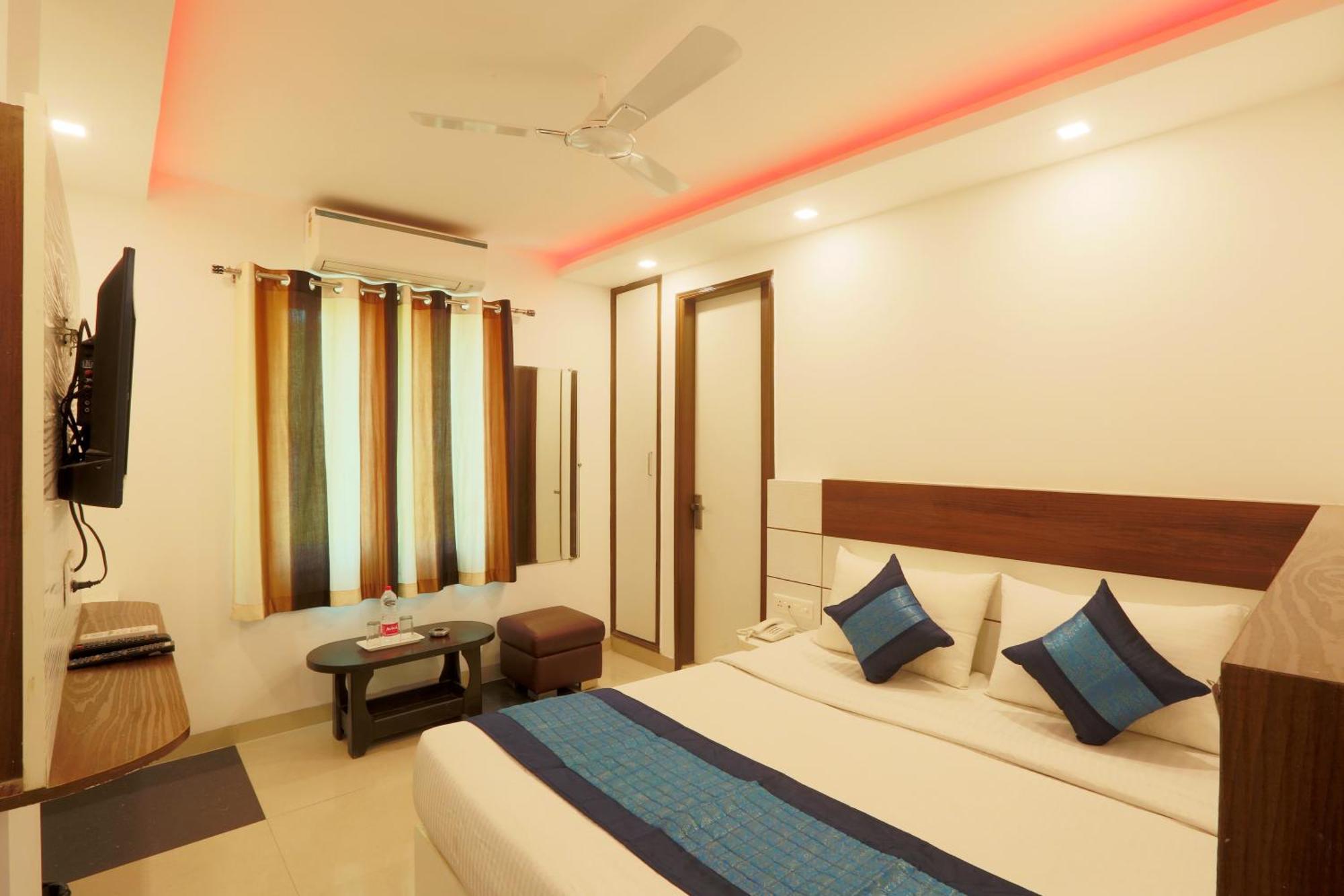 Airport Hotel Mayank Residency Nova Deli Exterior foto