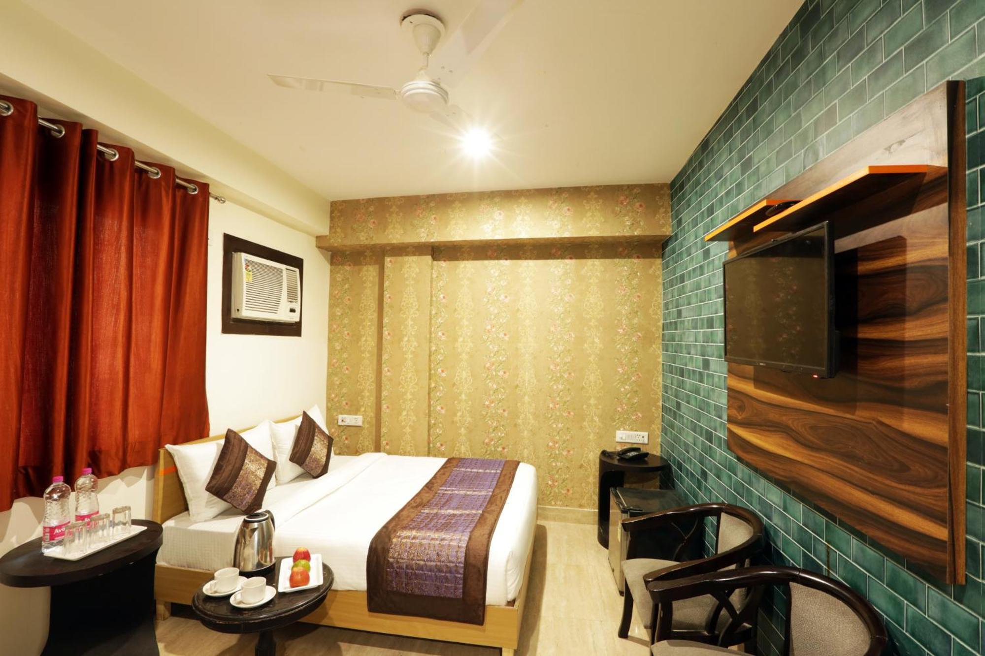 Airport Hotel Mayank Residency Nova Deli Exterior foto