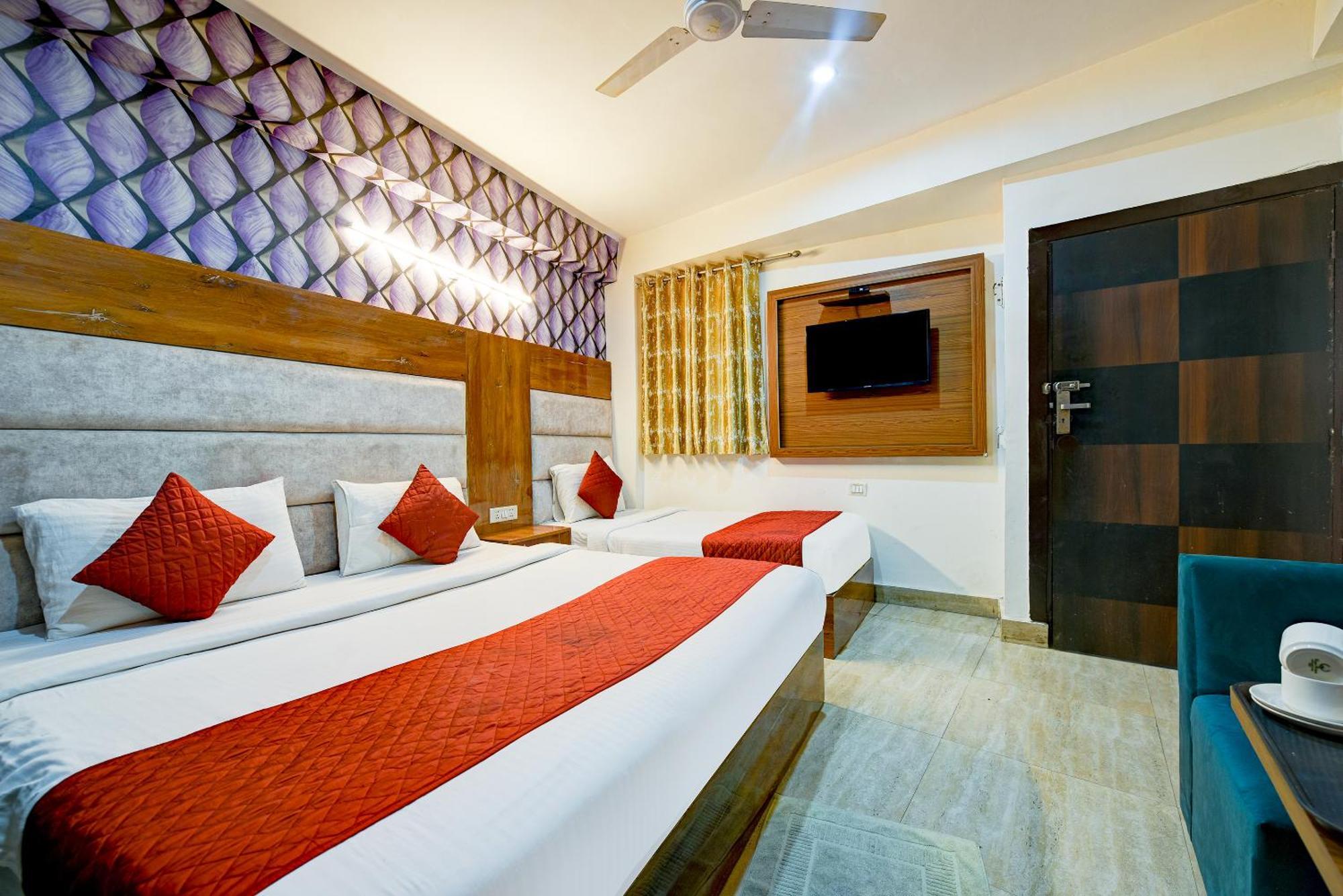 Airport Hotel Mayank Residency Nova Deli Exterior foto