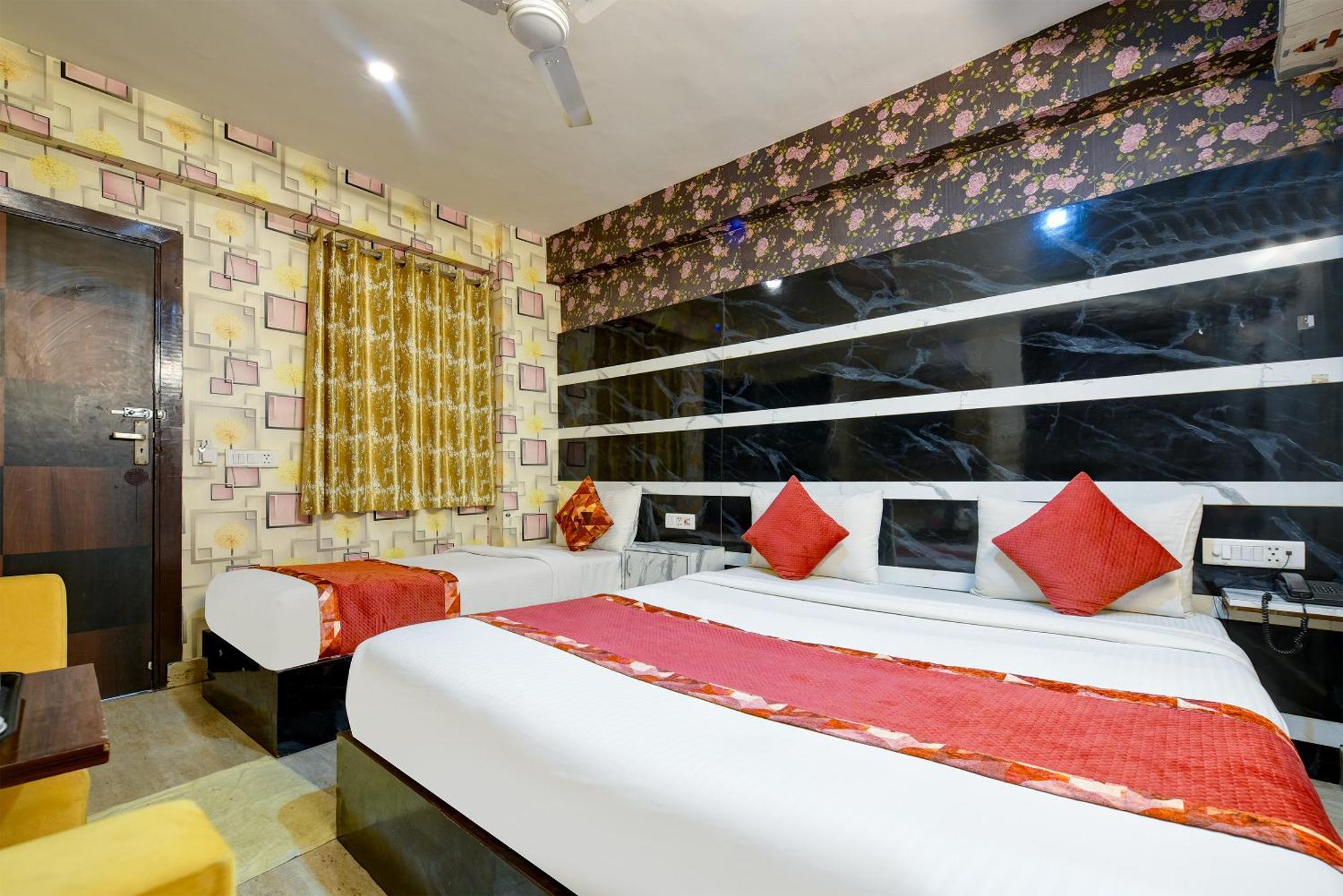 Airport Hotel Mayank Residency Nova Deli Exterior foto