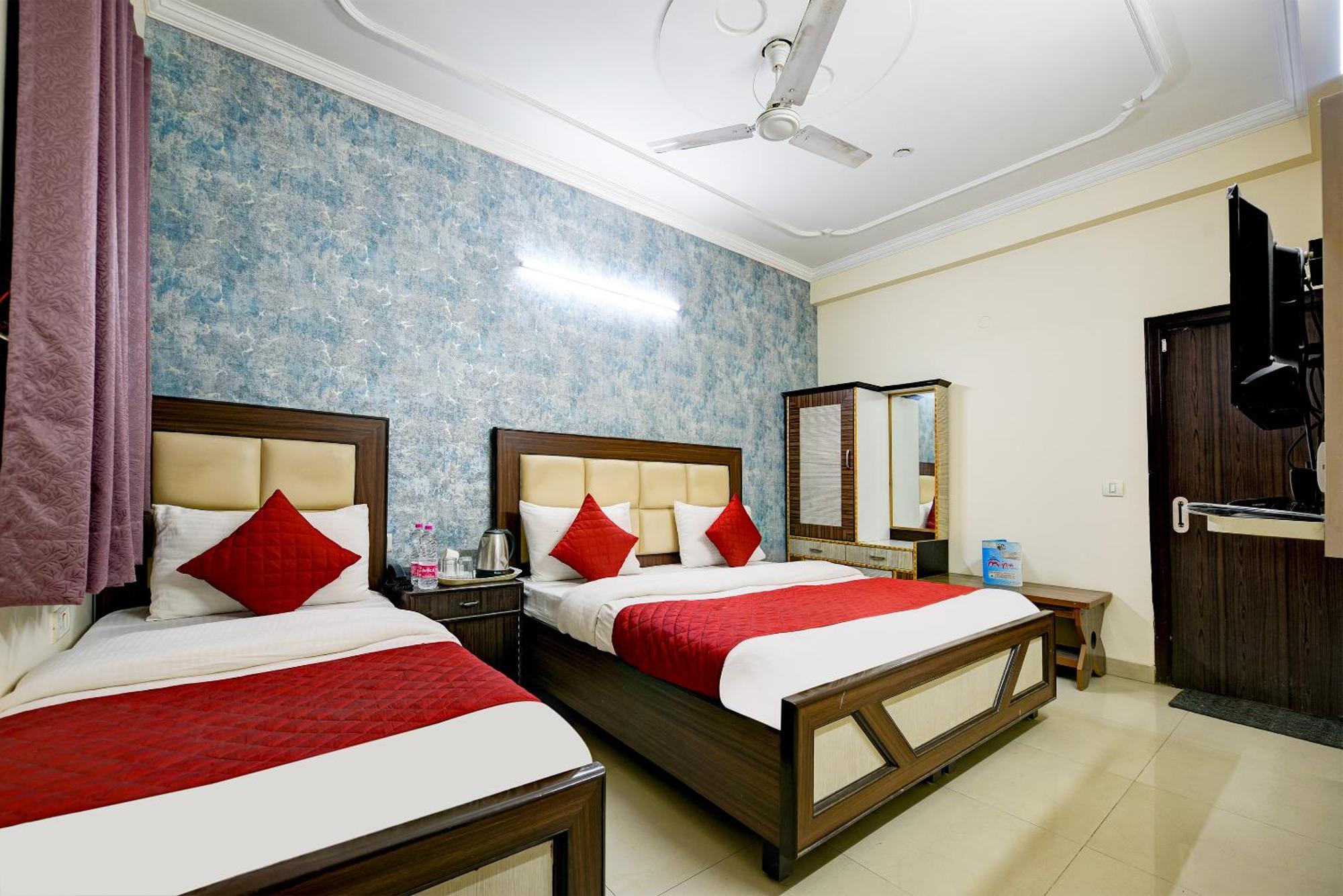 Airport Hotel Mayank Residency Nova Deli Exterior foto