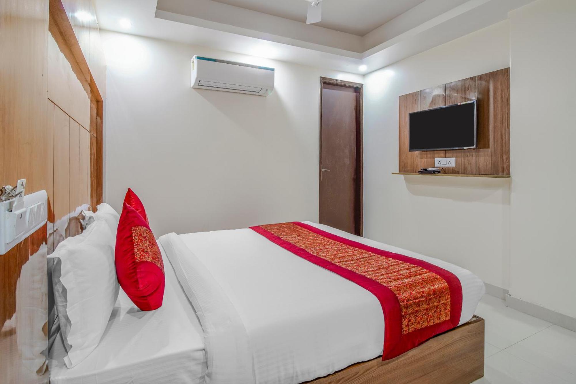 Airport Hotel Mayank Residency Nova Deli Exterior foto